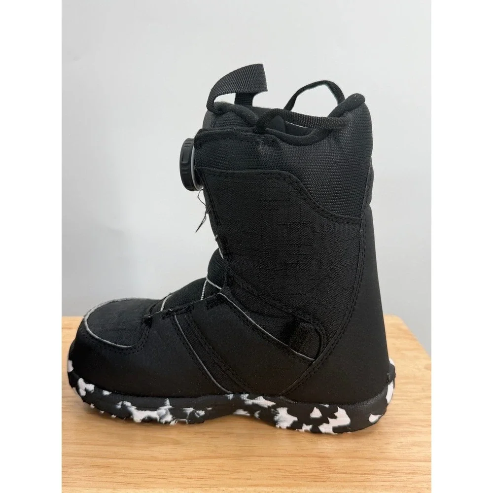 Burton Grom BOA Kids Snowboard Boots Black White 1K 15089102
